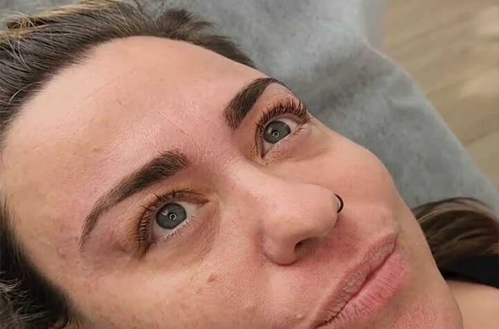 eyebrow tinting​