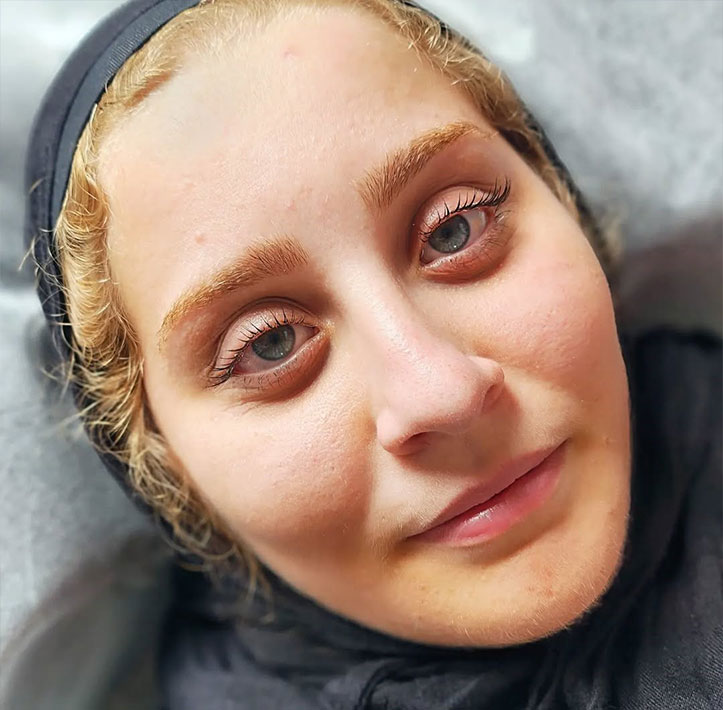 eyelash lift services
