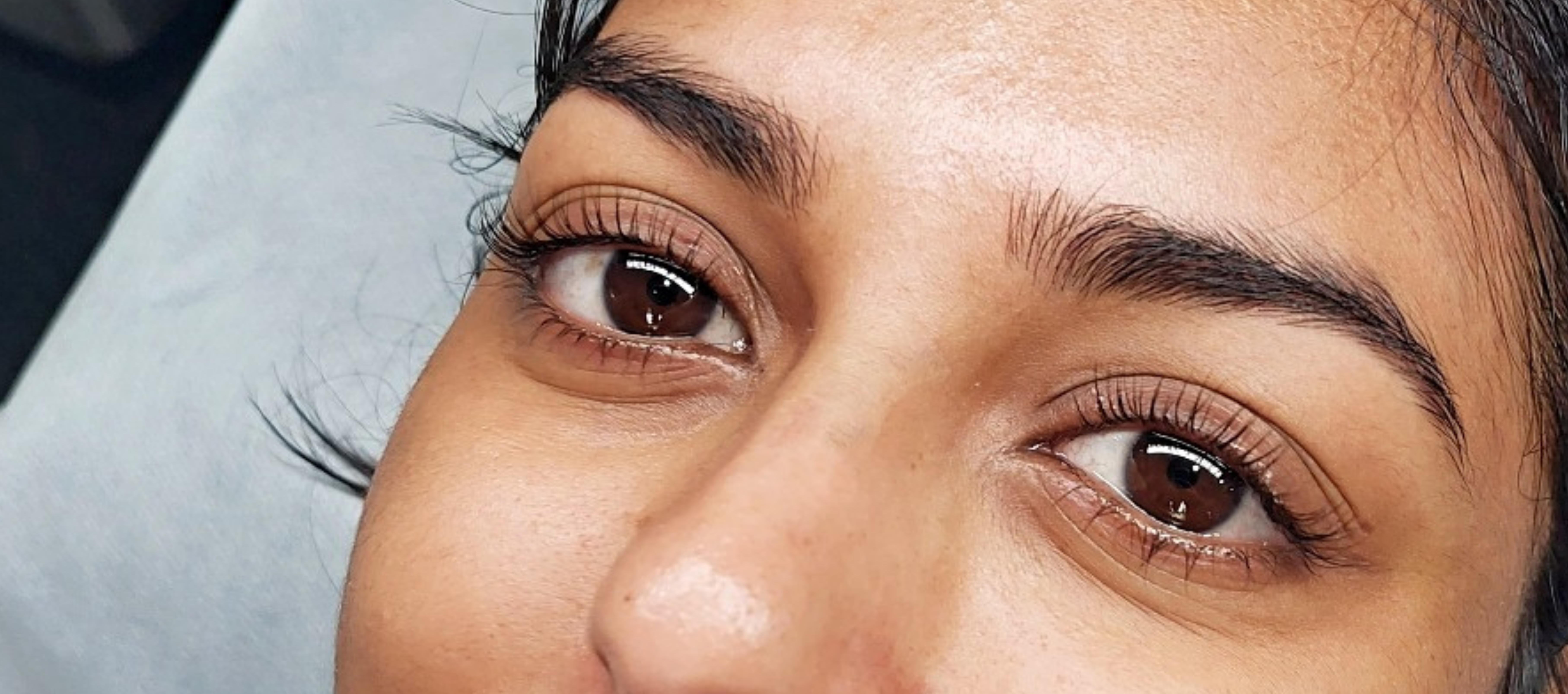 Eyebrow tint