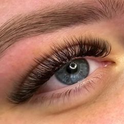 Russian Volume Lashes Williamstown Melbourne — The Ink & Lash Clinic