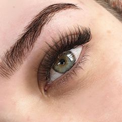 Lash Extension Russian Volume Lashes Williamstown Melbourne — The Ink & Lash Clinic